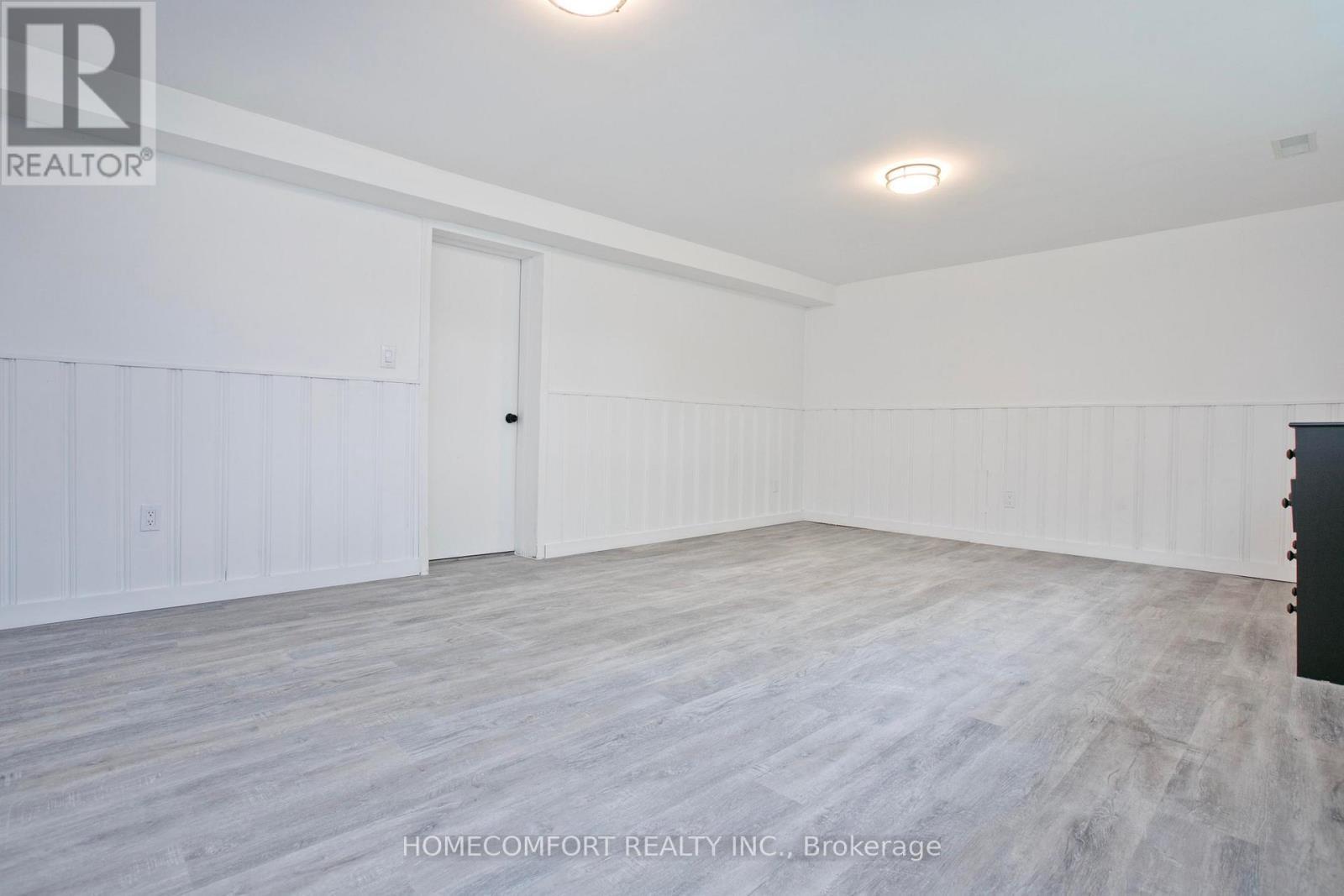 19 Beacham Crescent, Toronto, ON