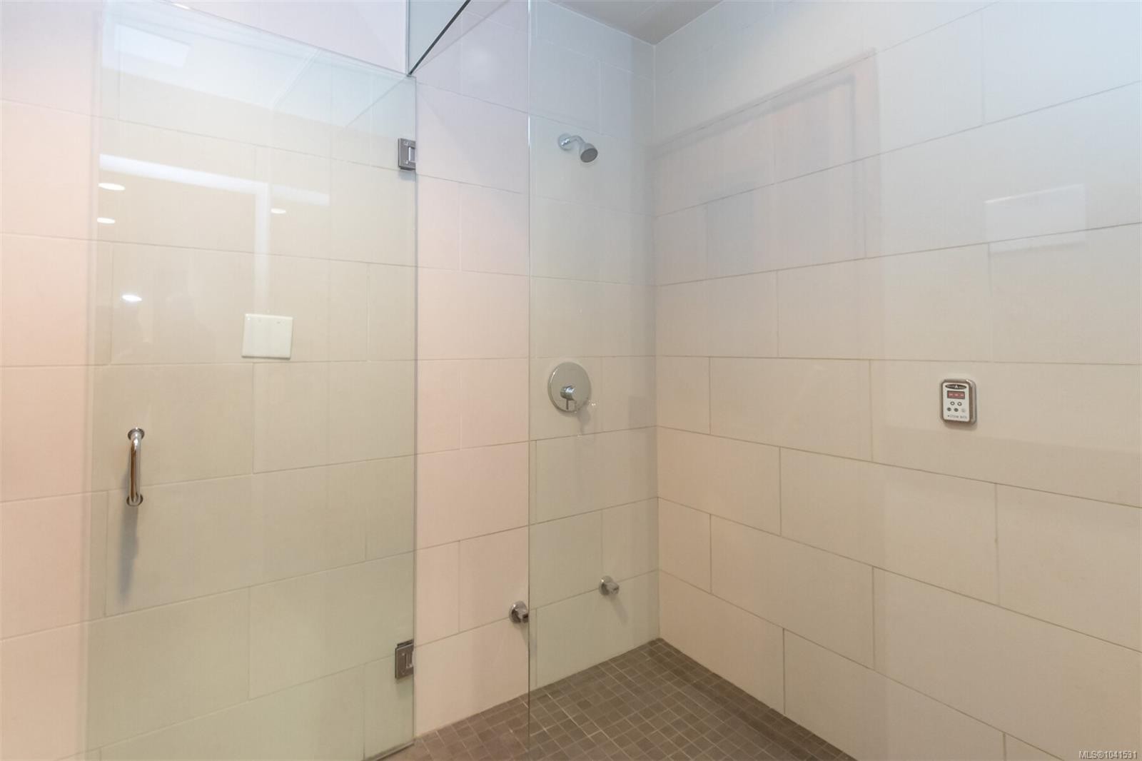 #524-1400 Lynburne Pl, Langford, BC