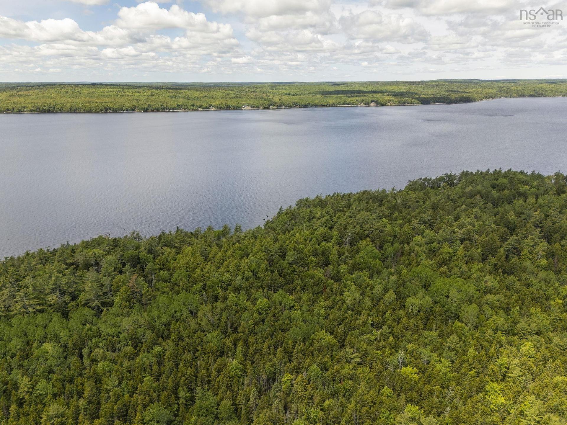 207 Middle Fork Road, Sherbrooke Lake, NS