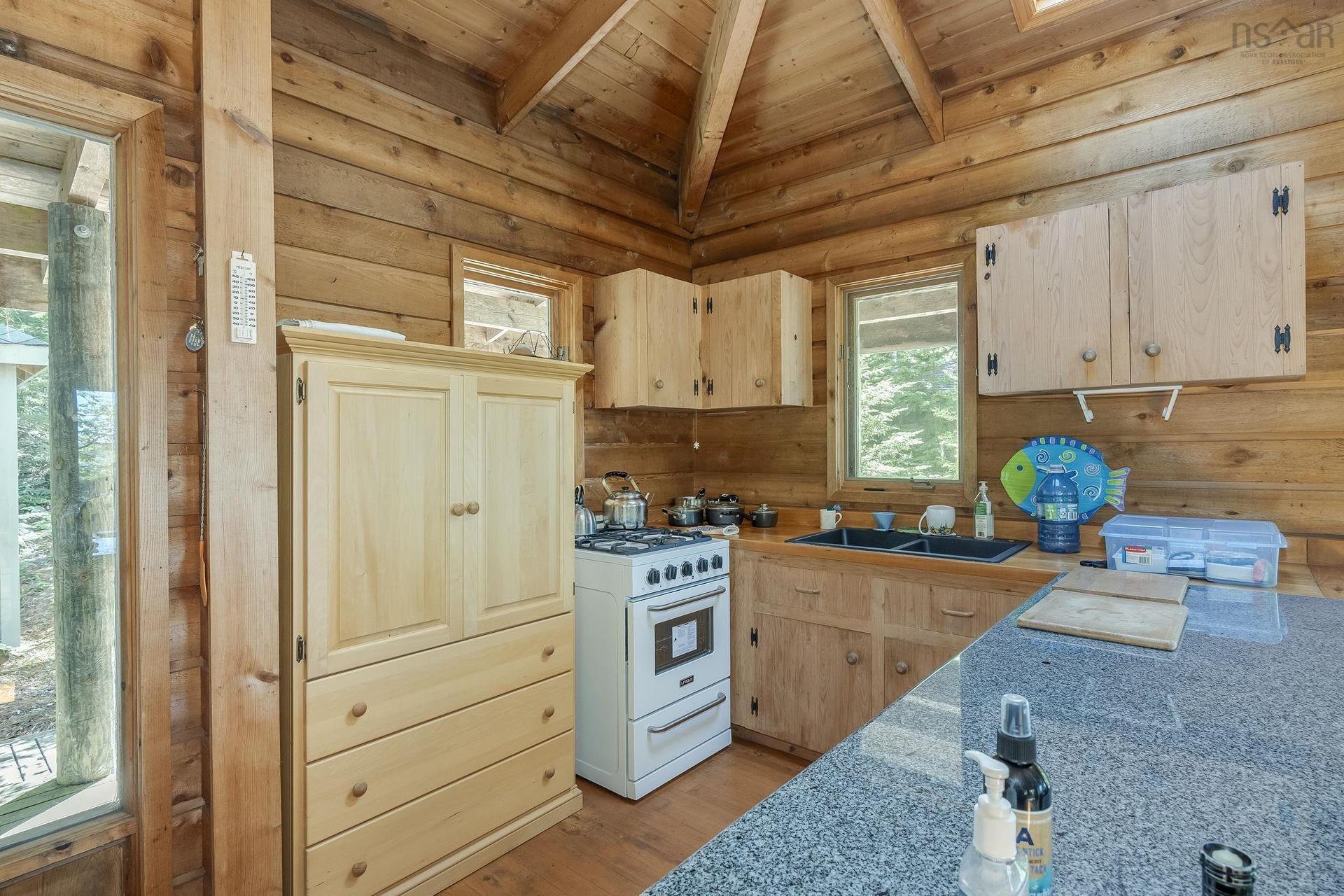 207 Middle Fork Road, Sherbrooke Lake, NS