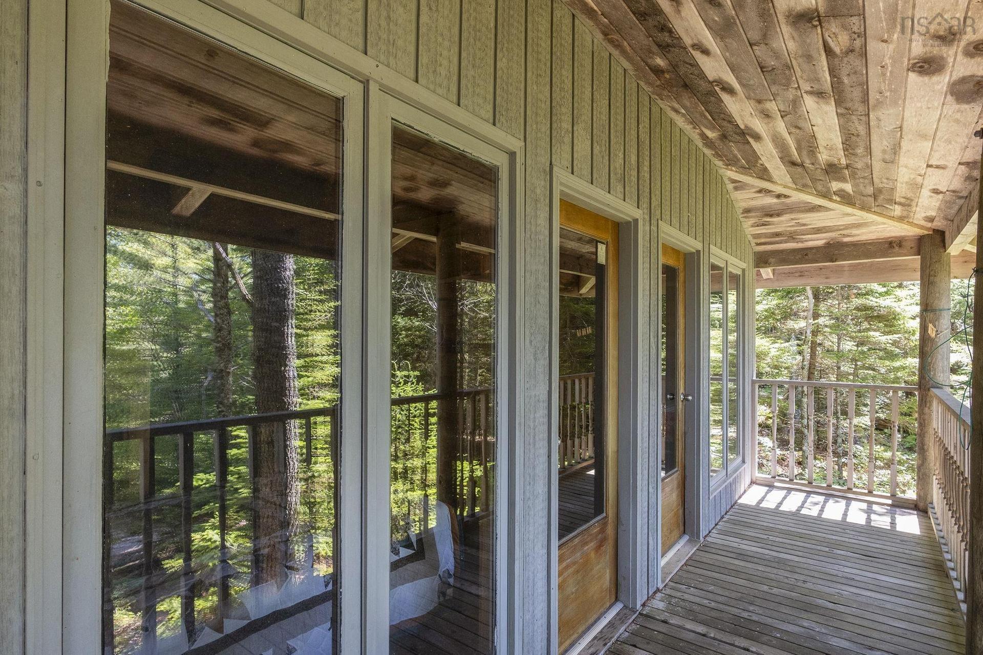 207 Middle Fork Road, Sherbrooke Lake, NS