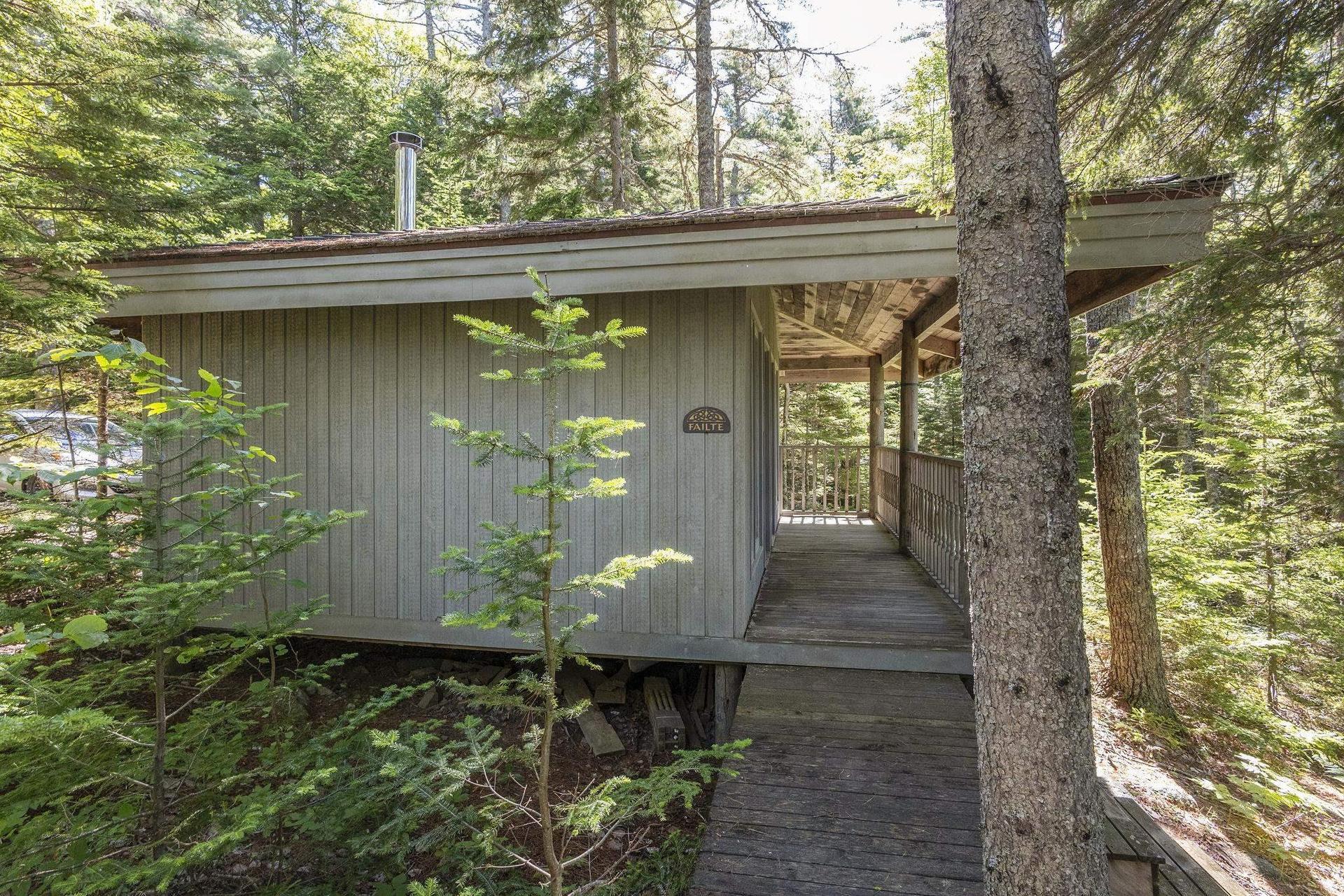207 Middle Fork Road, Sherbrooke Lake, NS