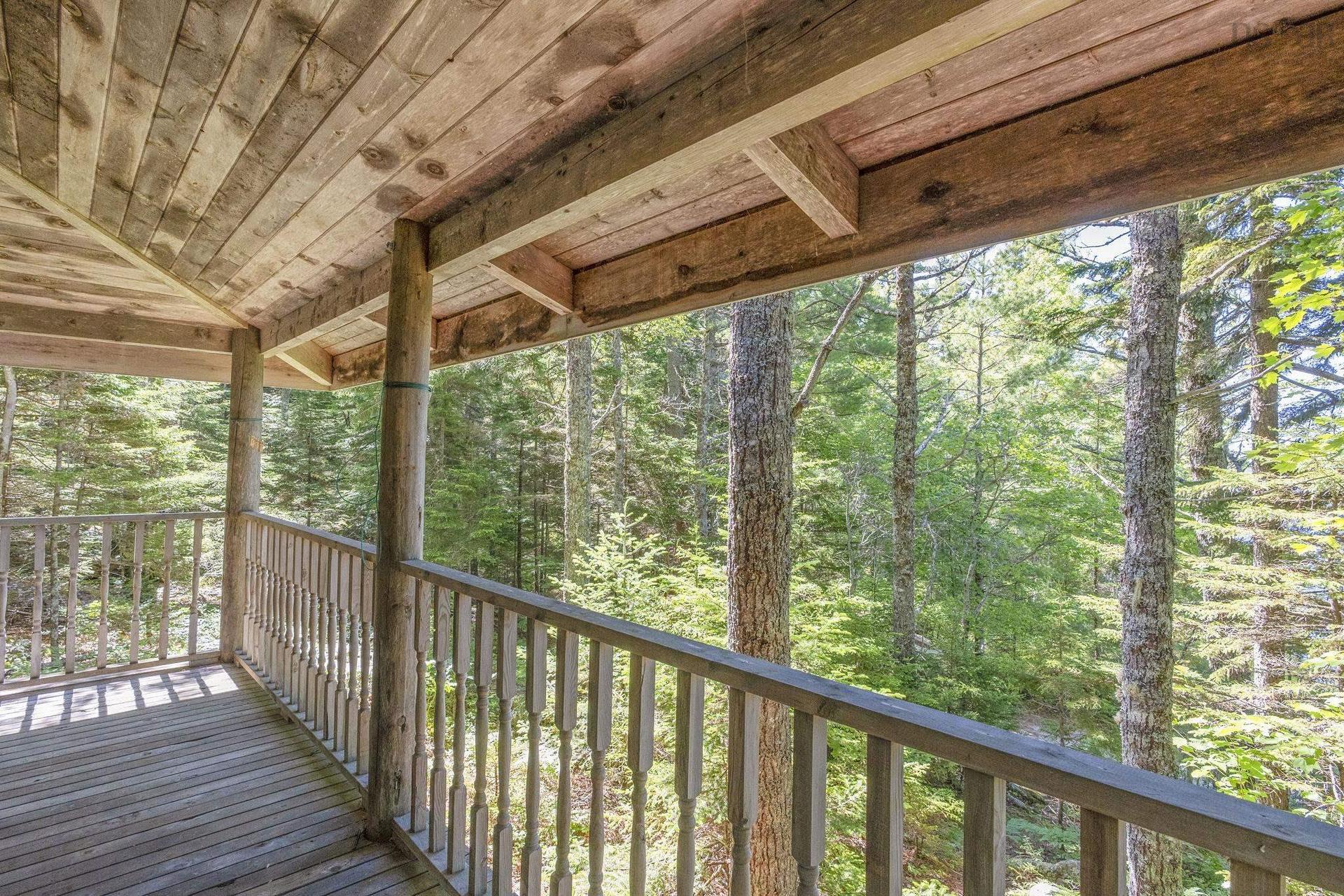 207 Middle Fork Road, Sherbrooke Lake, NS