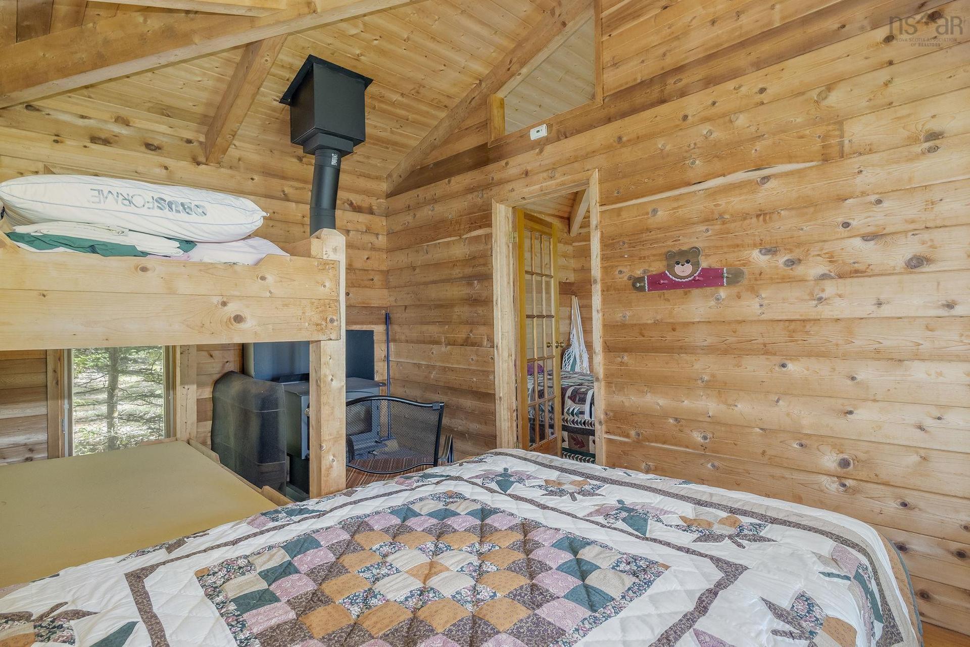 207 Middle Fork Road, Sherbrooke Lake, NS