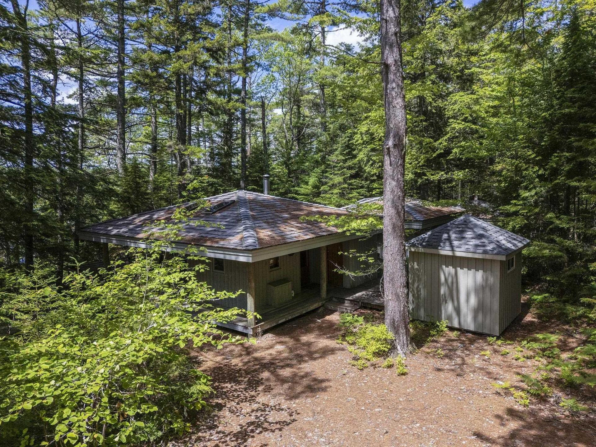 207 Middle Fork Road, Sherbrooke Lake, NS