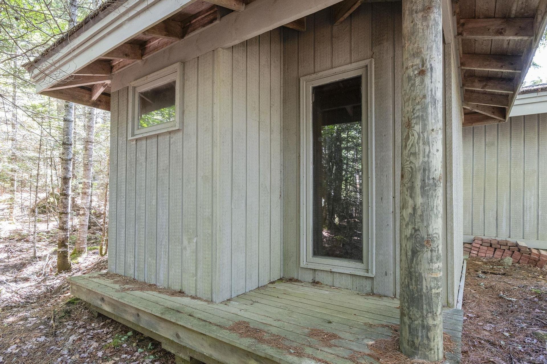 207 Middle Fork Road, Sherbrooke Lake, NS