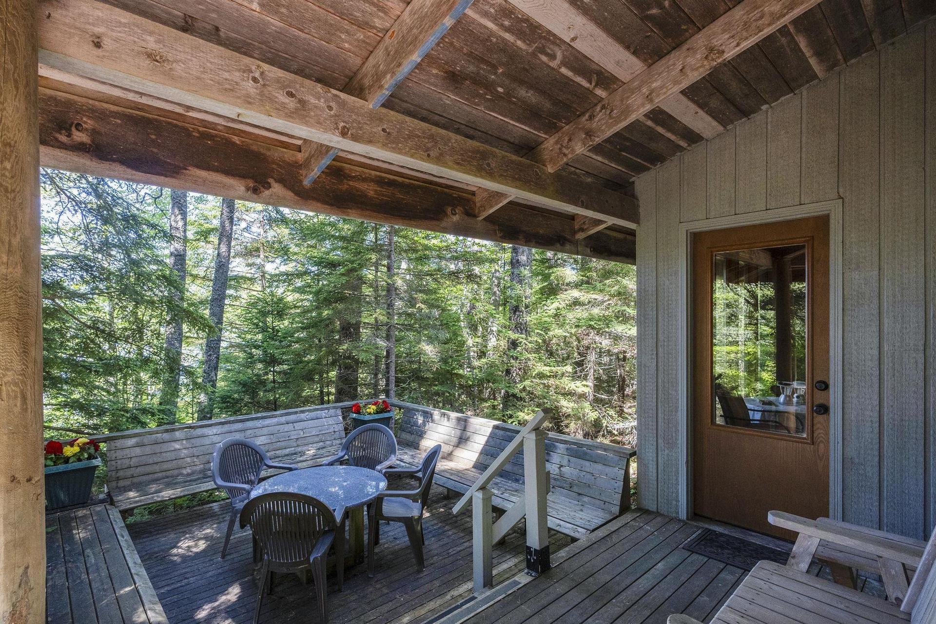 207 Middle Fork Road, Sherbrooke Lake, NS