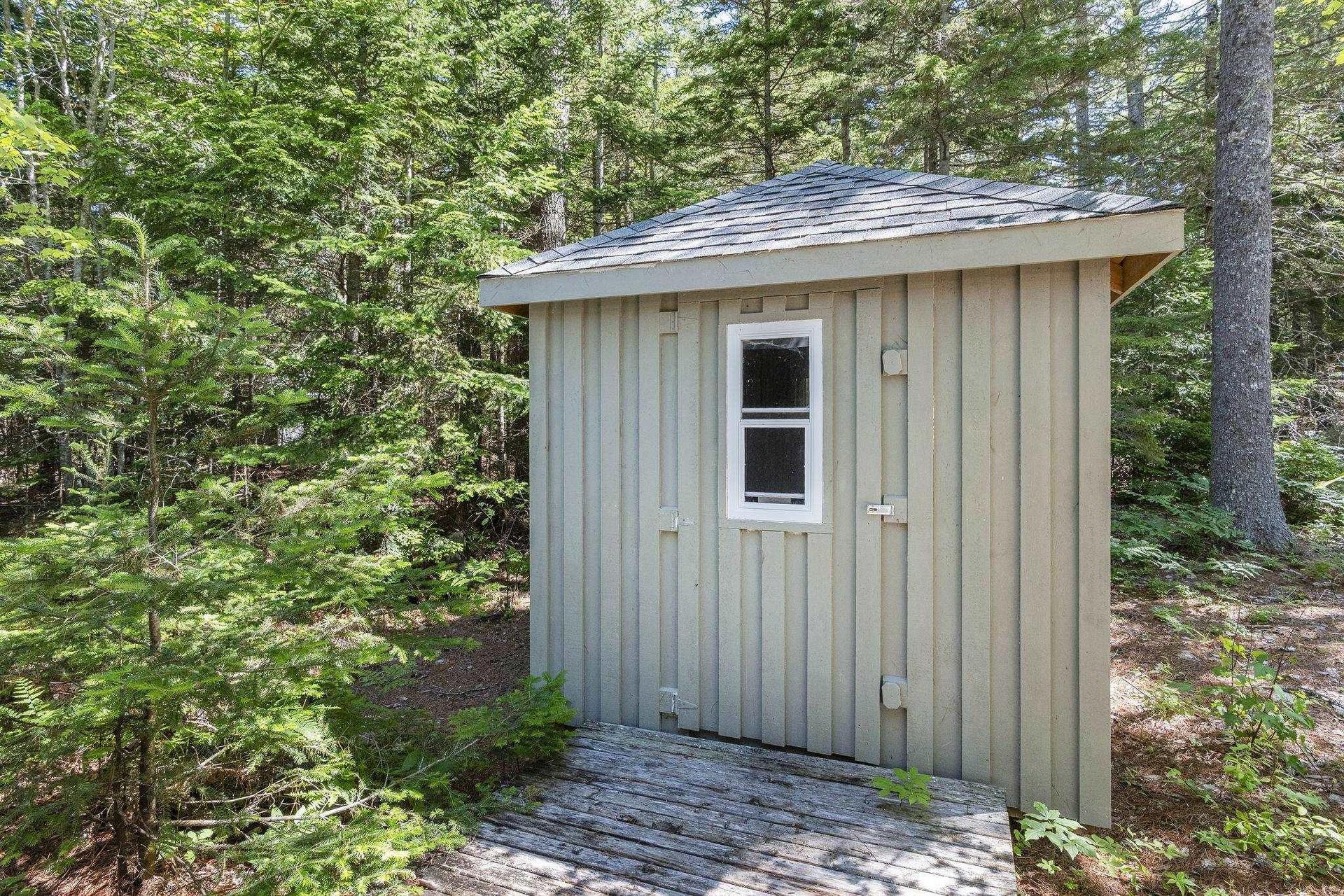 207 Middle Fork Road, Sherbrooke Lake, NS