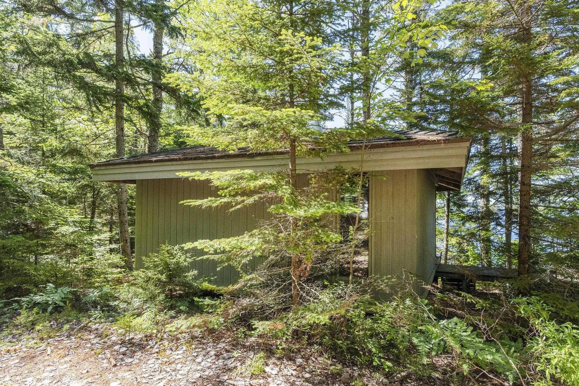 207 Middle Fork Road, Sherbrooke Lake, NS
