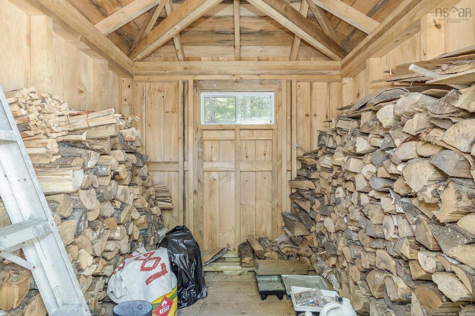 207 Middle Fork Road, Sherbrooke Lake, NS