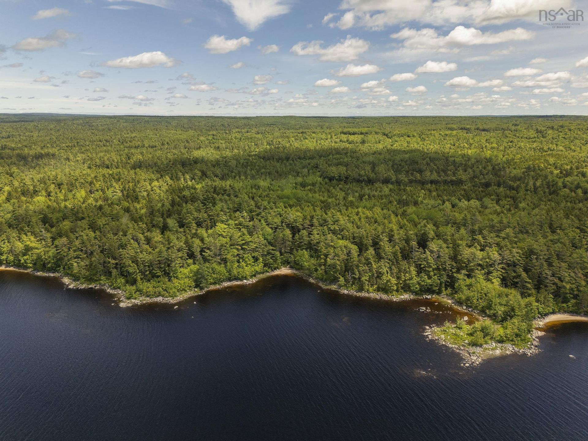 207 Middle Fork Road, Sherbrooke Lake, NS