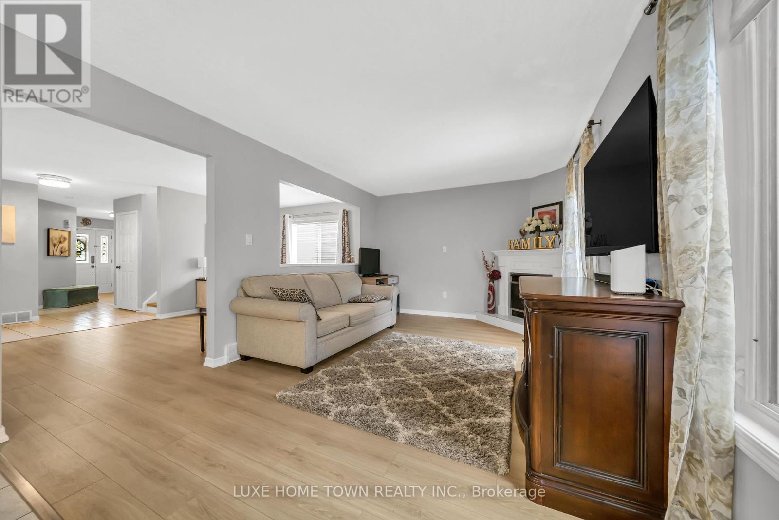 27 Fraserwood Court, Cambridge, ON