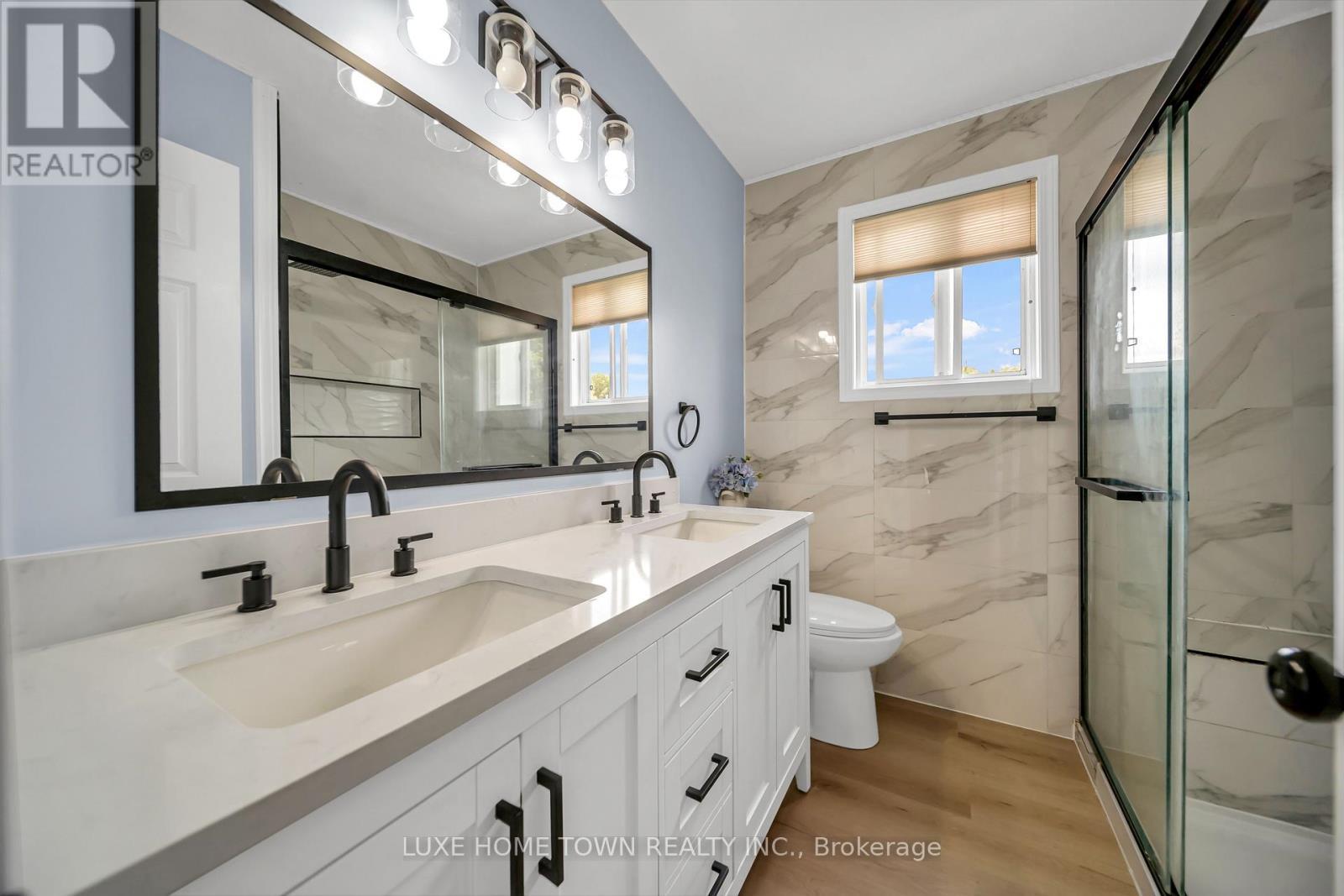 27 Fraserwood Court, Cambridge, ON