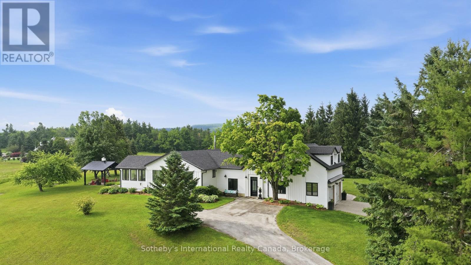 9263 91 County Road, Clearview, ON