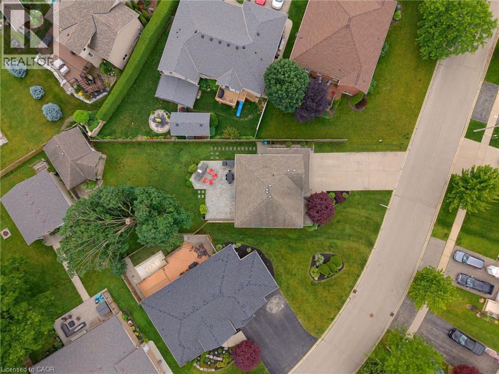 9 Burnside Drive, Ayr, ON
