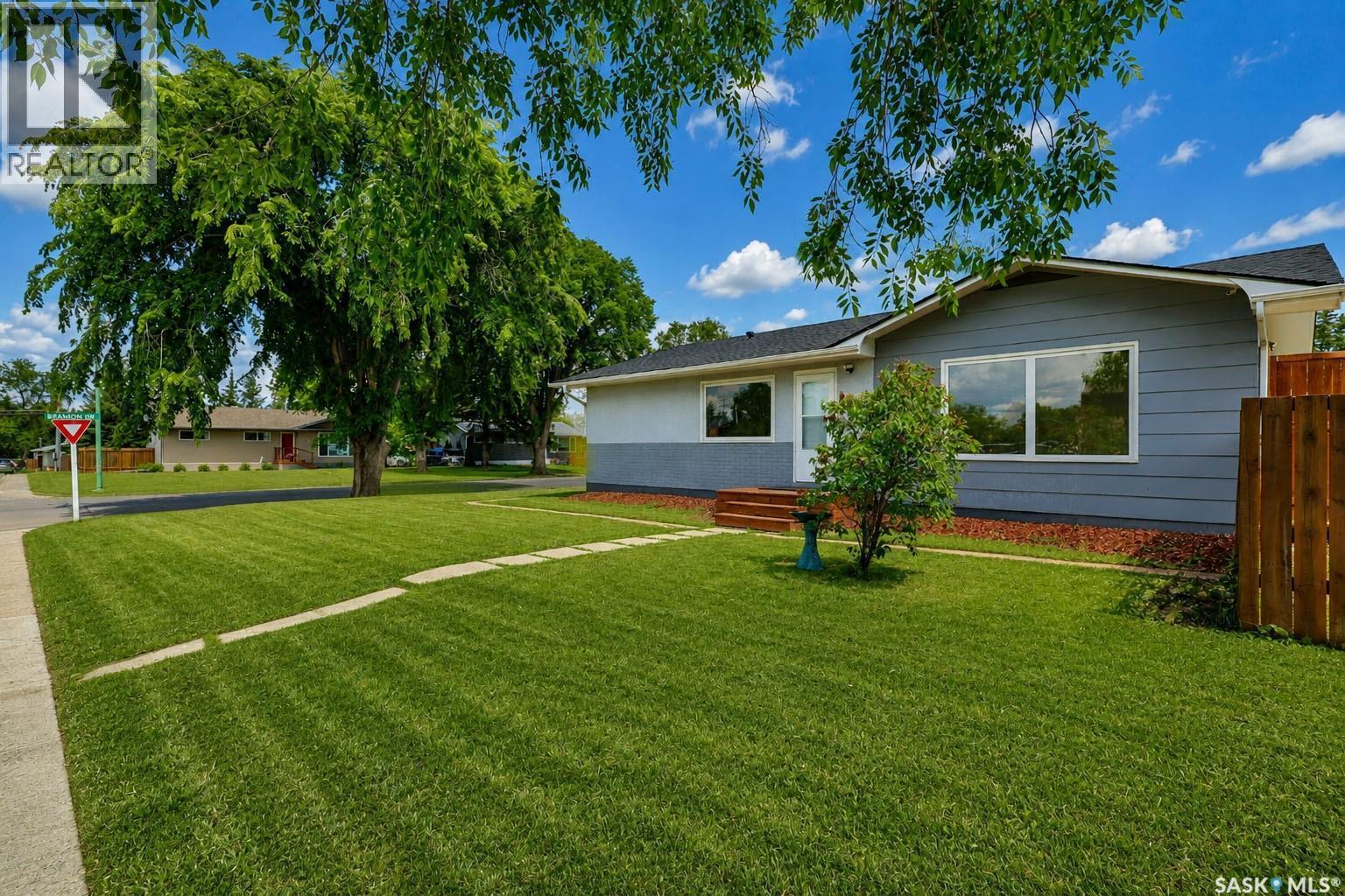 2410 Steuart Avenue, Prince Albert, SK