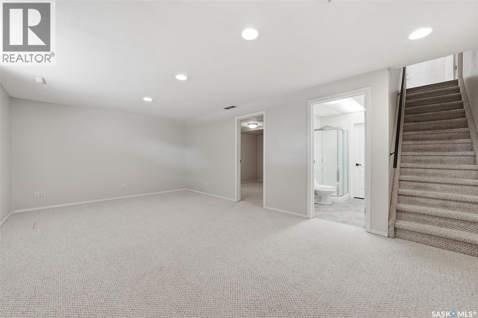 446 Perehudoff Crescent, Saskatoon, SK