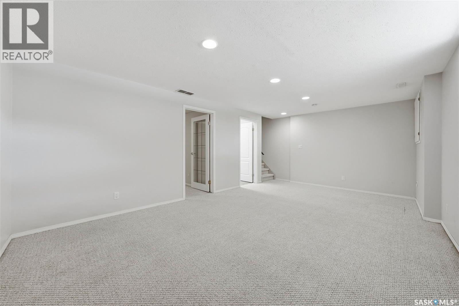 446 Perehudoff Crescent, Saskatoon, SK