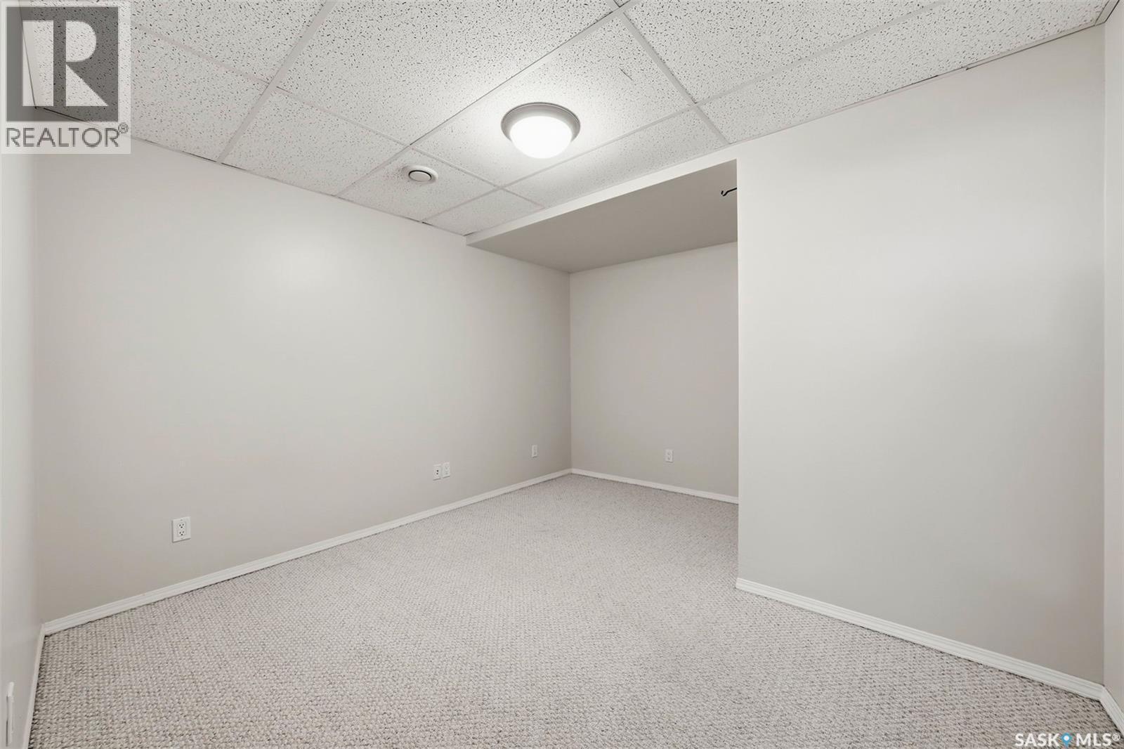 446 Perehudoff Crescent, Saskatoon, SK