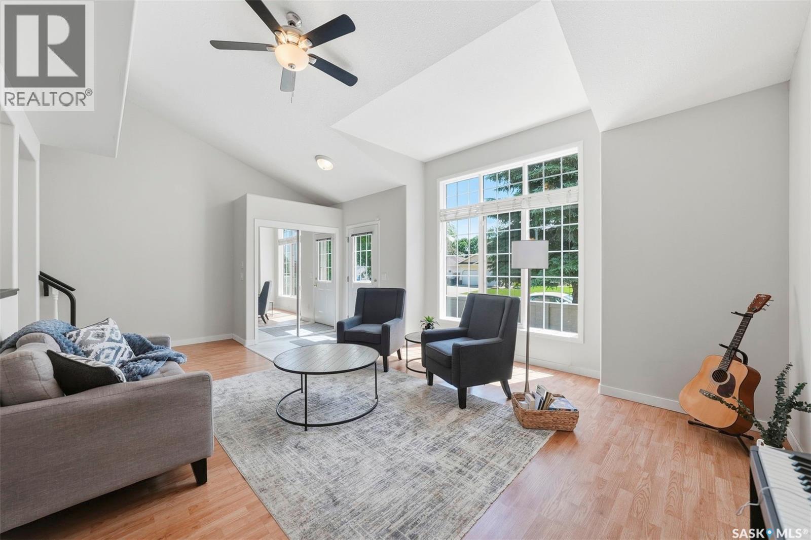 446 Perehudoff Crescent, Saskatoon, SK