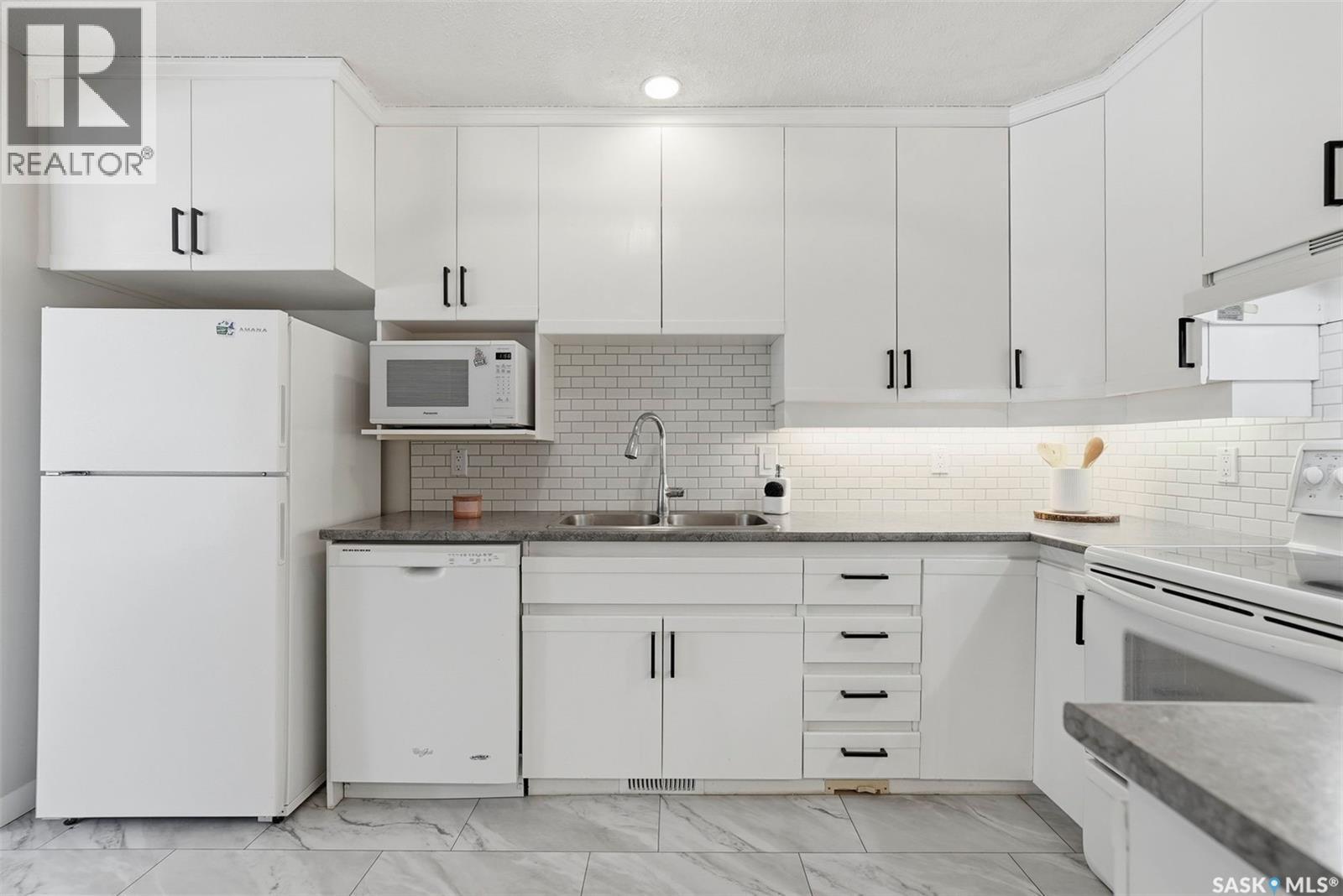 446 Perehudoff Crescent, Saskatoon, SK