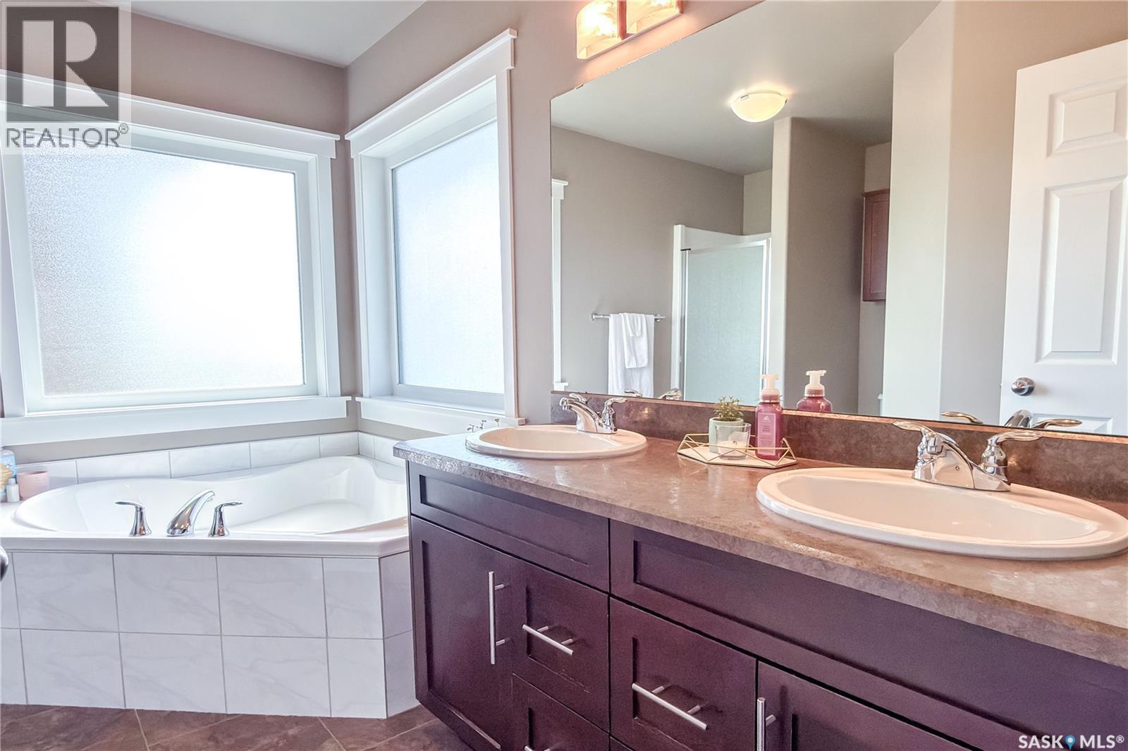 4513 Padwick Avenue, Regina, SK