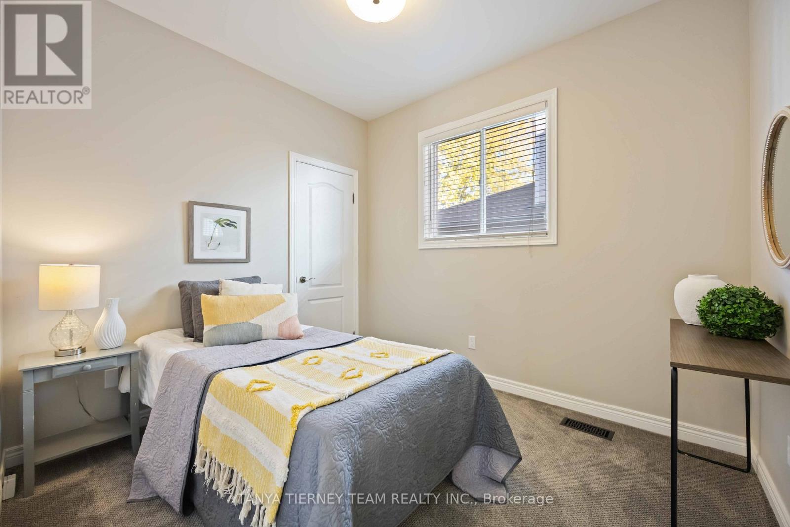 16 Cody Avenue, Whitby, ON