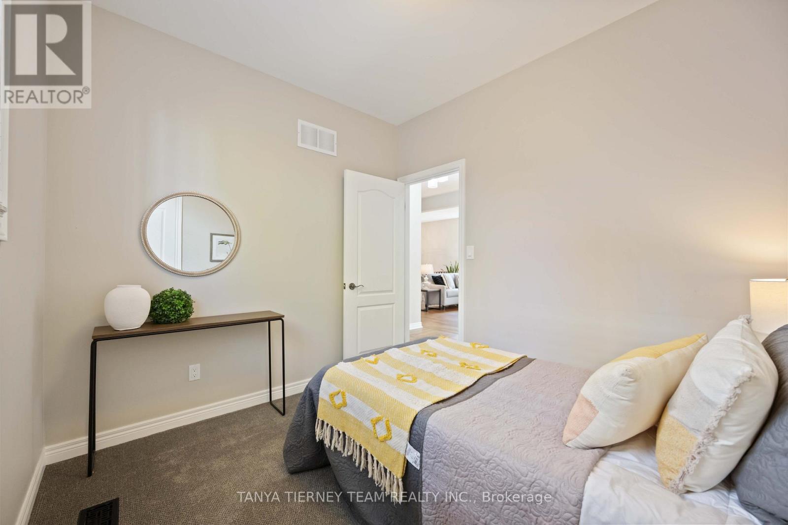 16 Cody Avenue, Whitby, ON
