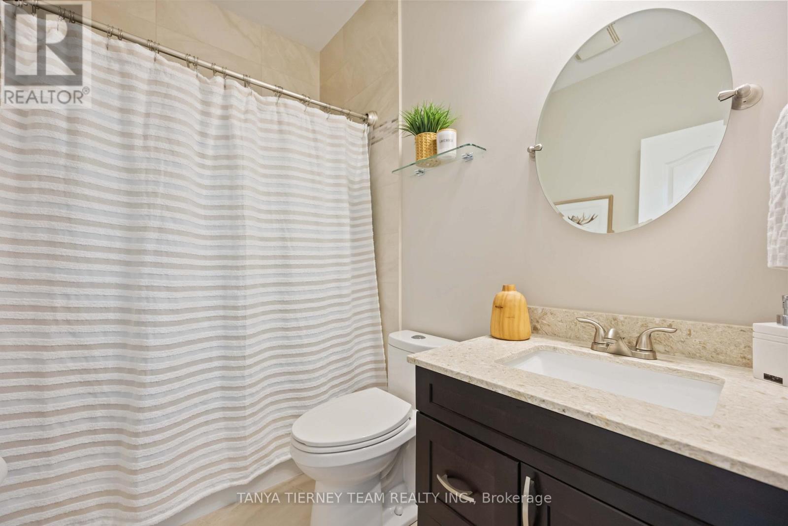 16 Cody Avenue, Whitby, ON