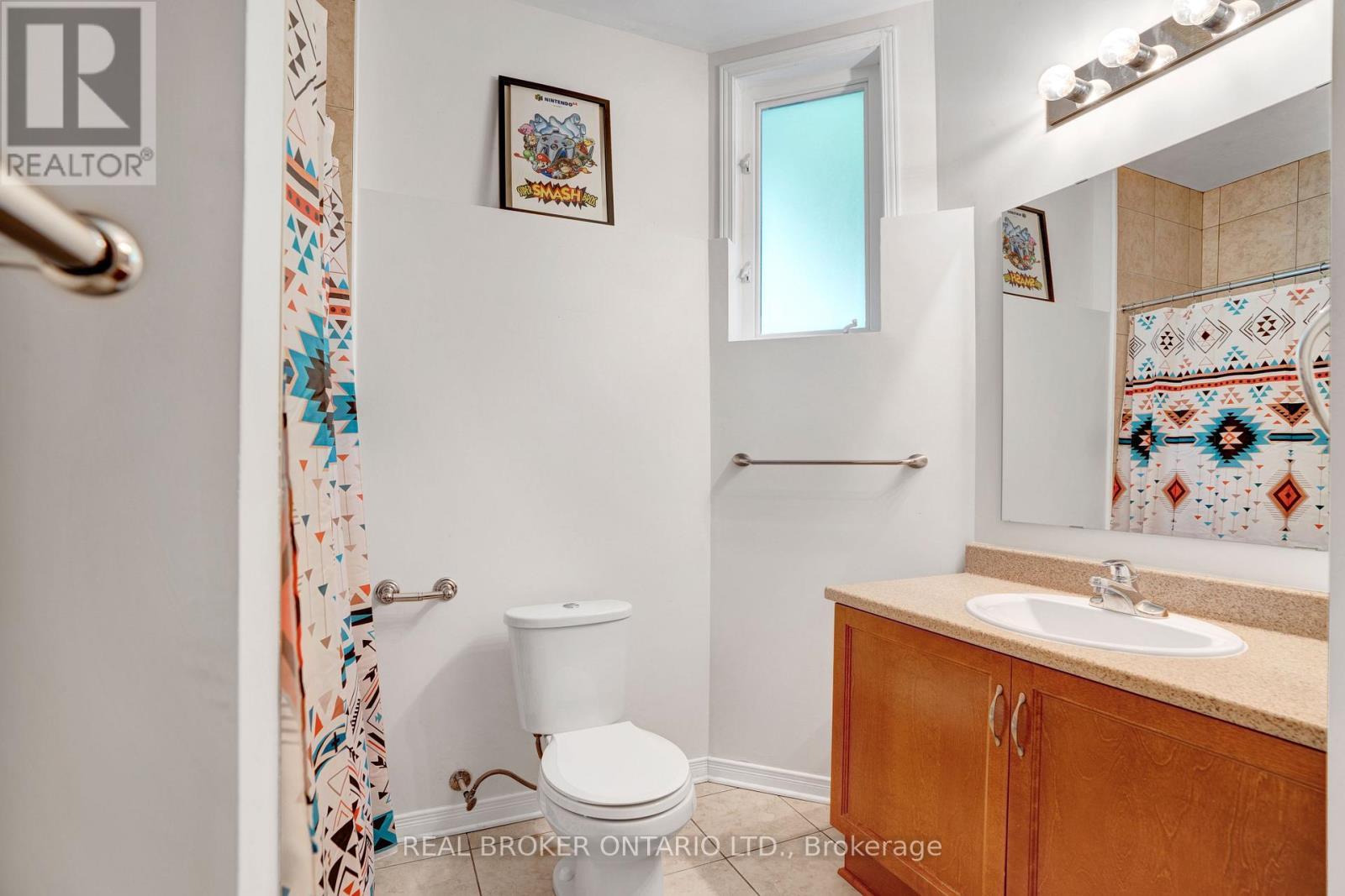 292 London Terrace, Ottawa, ON