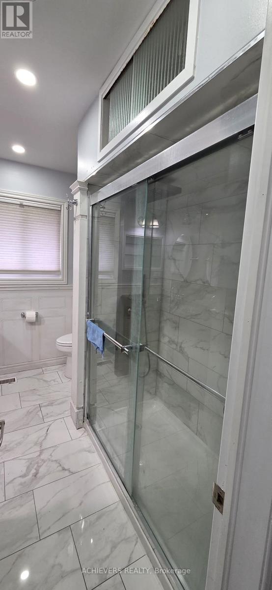 222 Sixth Avenue, Kitchener, ON