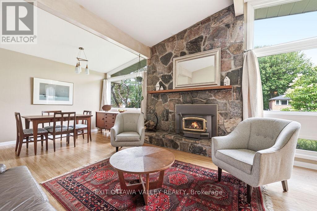 31 Claremount Road, Deep River, ON