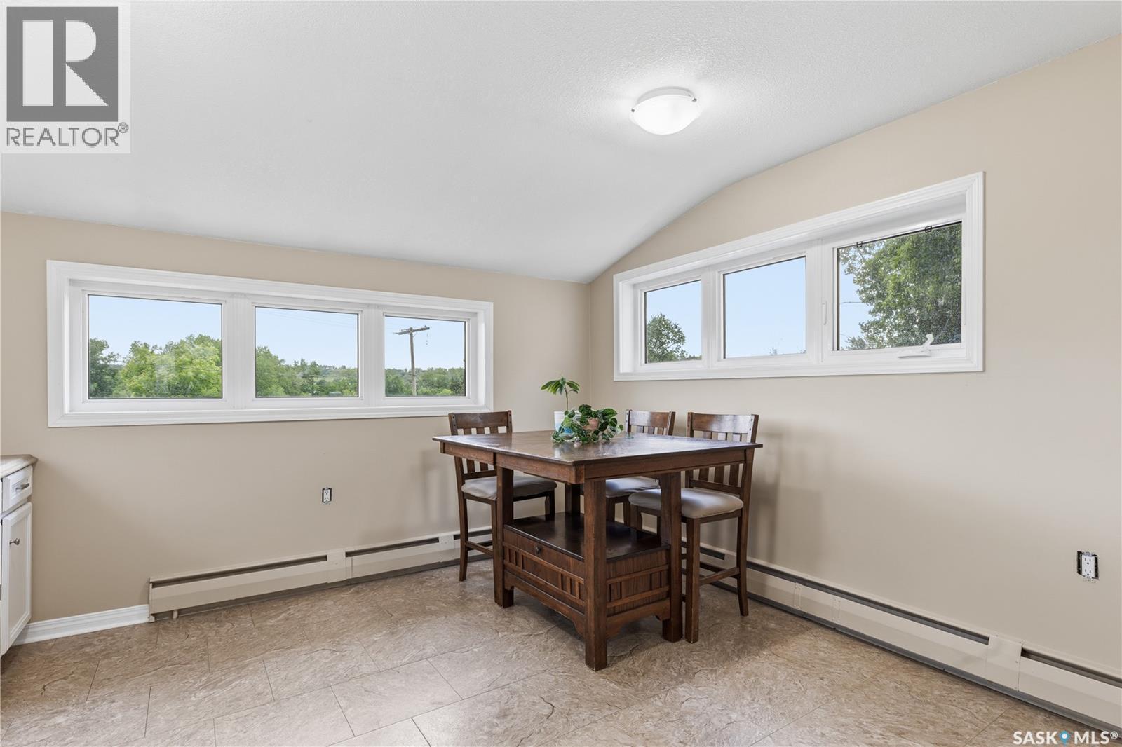 25 Qu'Appelle Drive W, Lumsden, SK