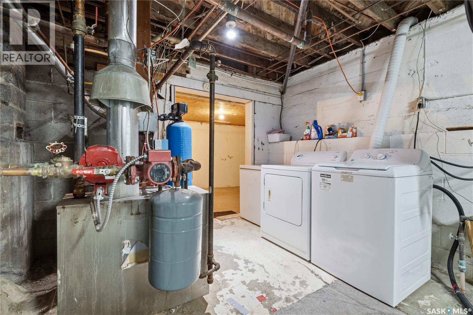 25 Qu'Appelle Drive W, Lumsden, SK