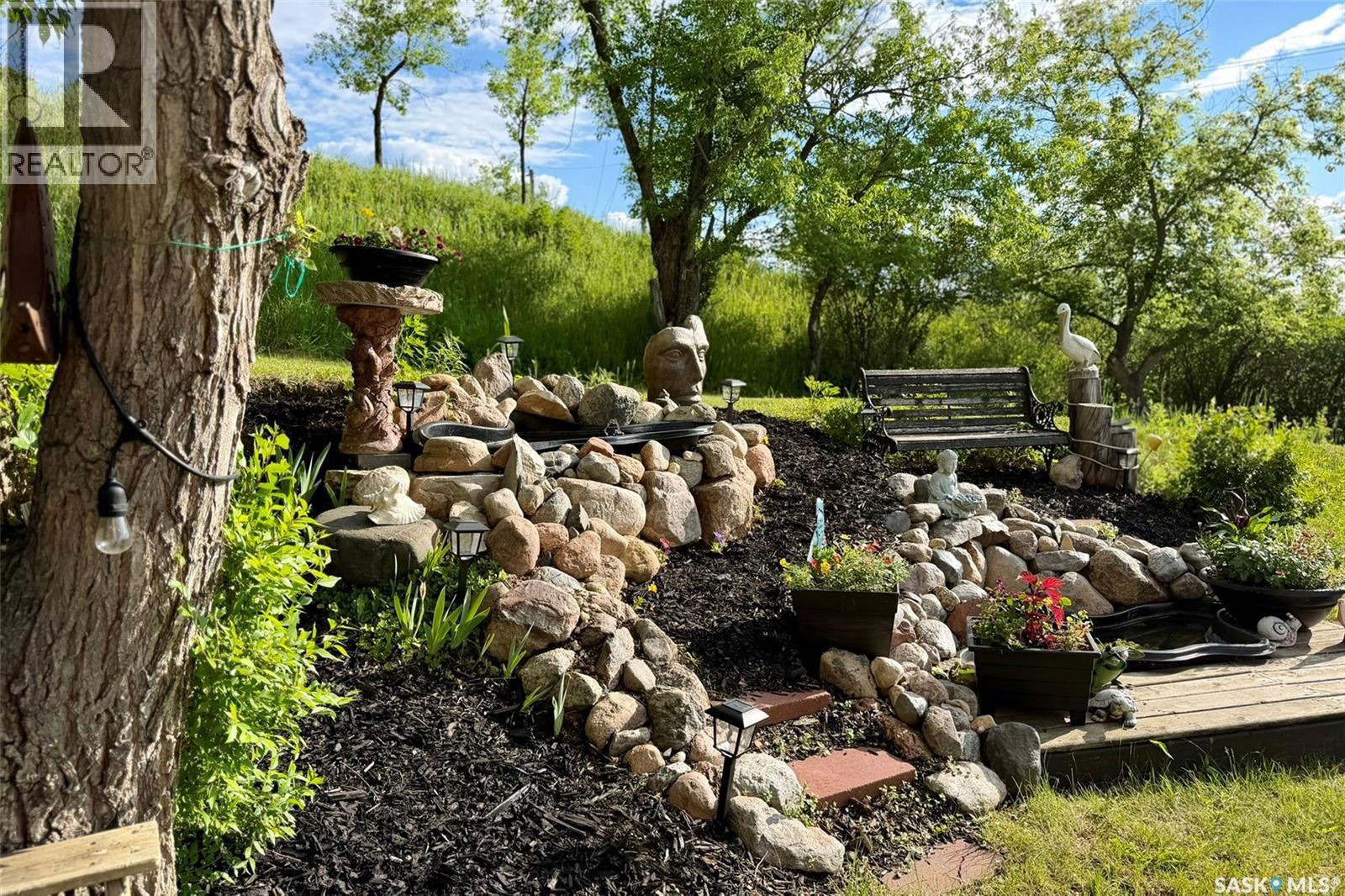 25 Qu'Appelle Drive W, Lumsden, SK