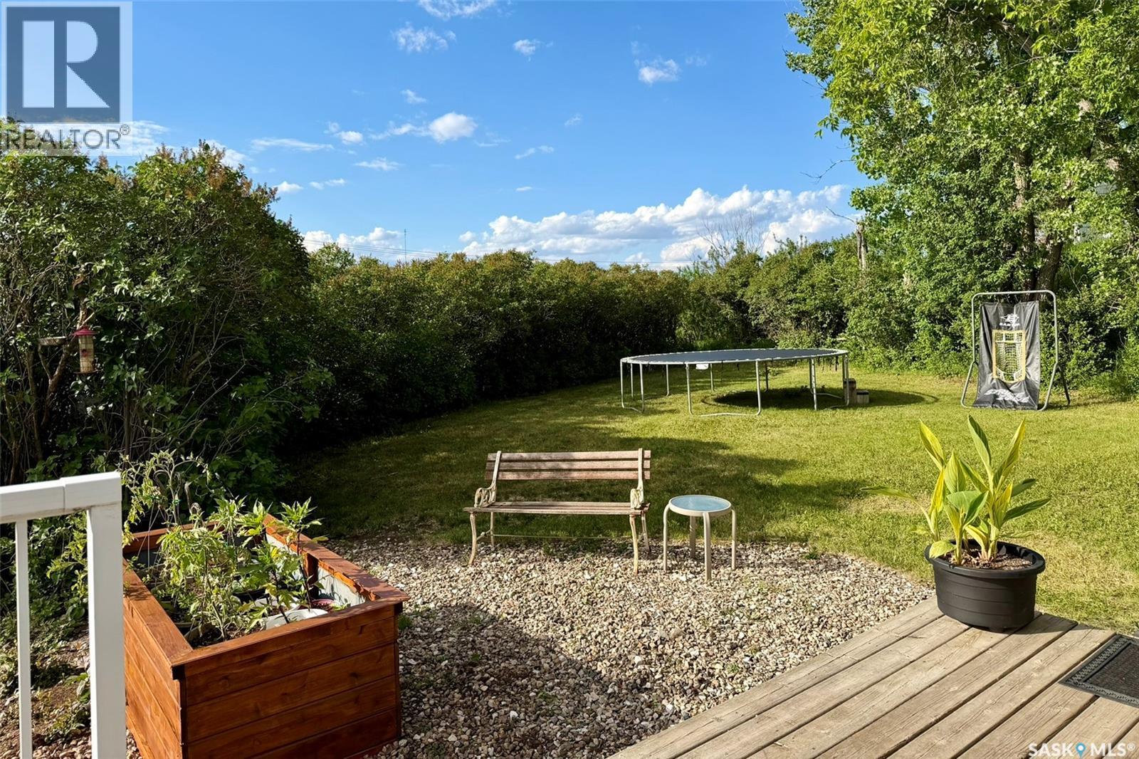 25 Qu'Appelle Drive W, Lumsden, SK