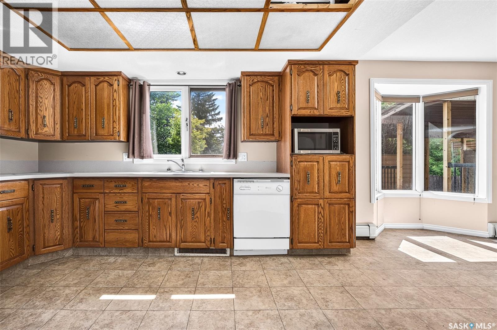 1309 Regal Crescent, Moose Jaw, SK