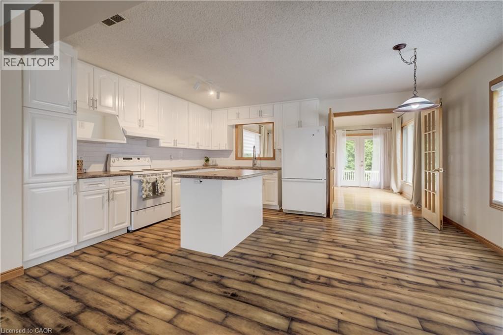 7298 Sideroad 8 W, Wellington North, ON