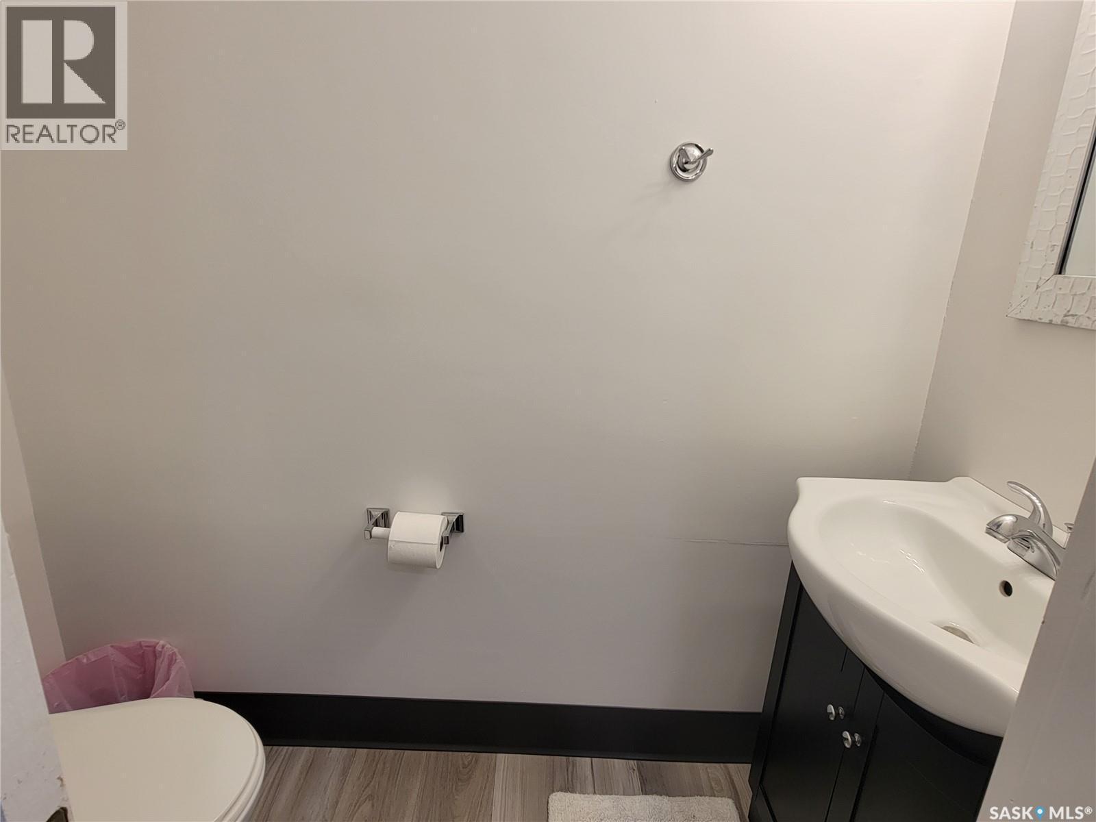 214 5Th Street, Denzil, SK