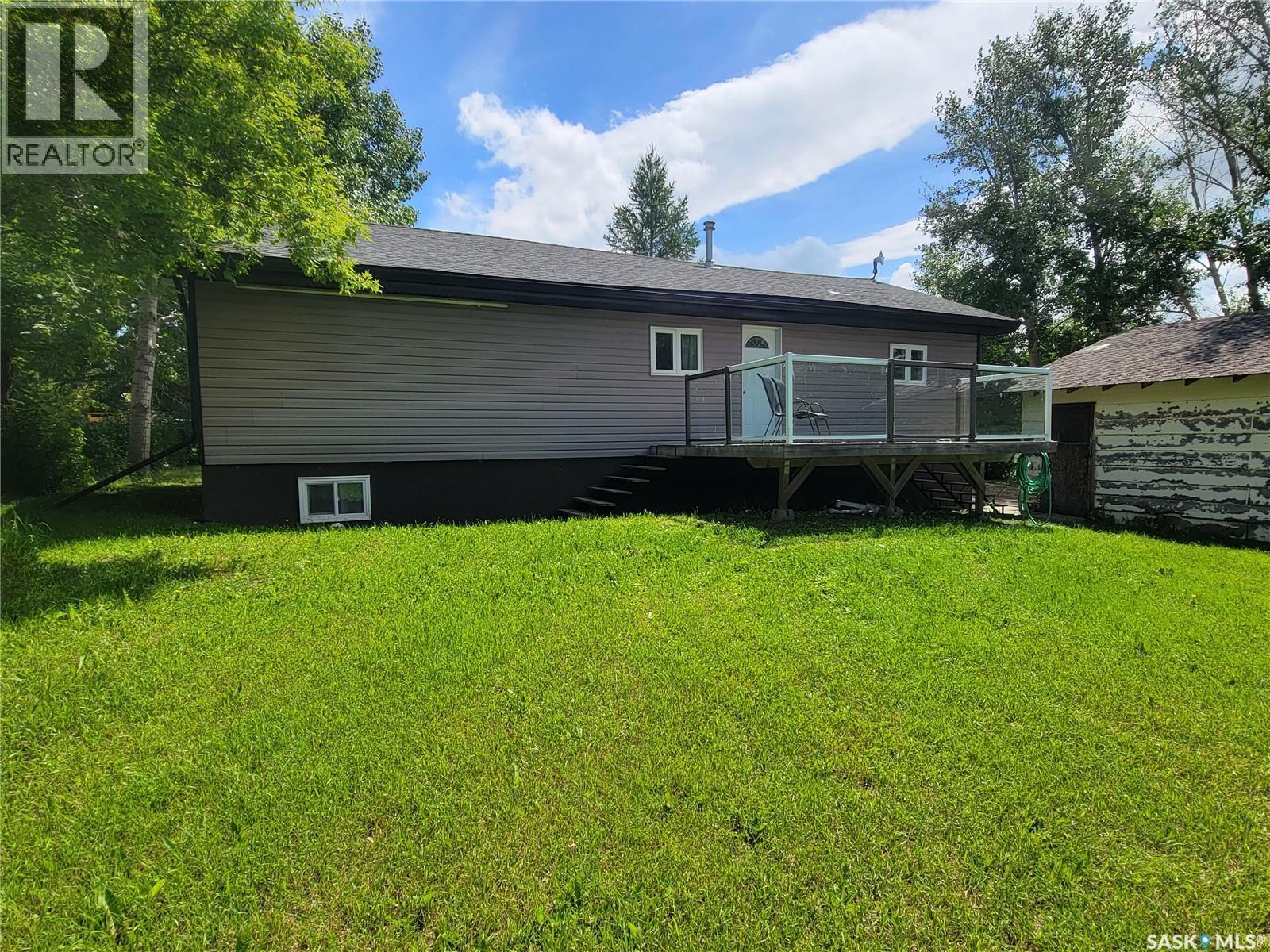 214 5Th Street, Denzil, SK