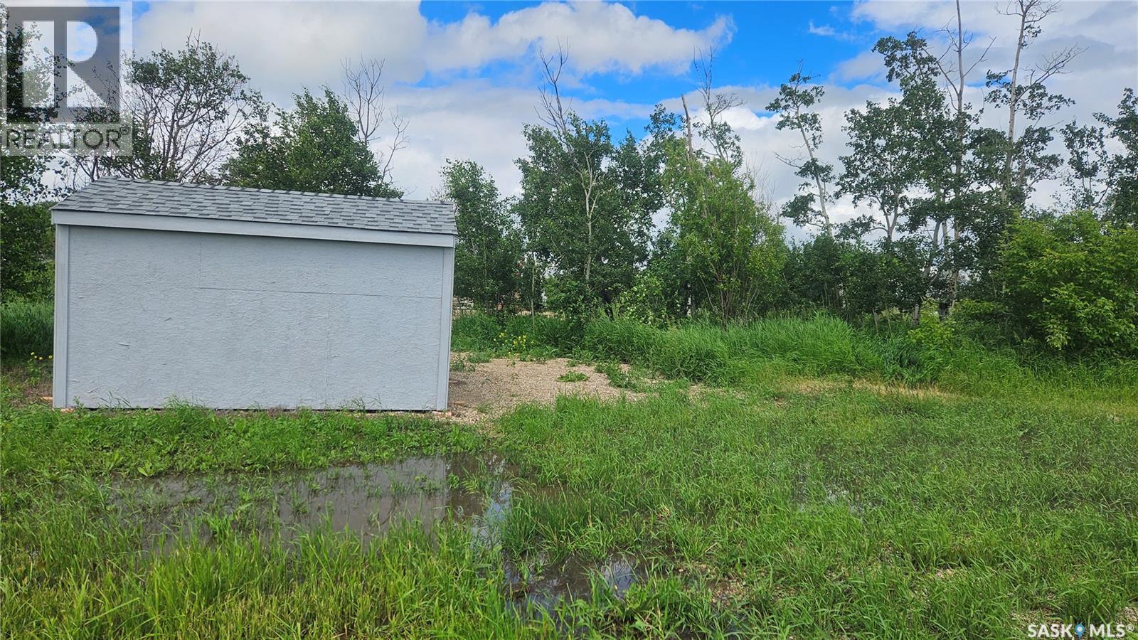 18 Deep Woods Rv Campground, Wakaw Lake, SK