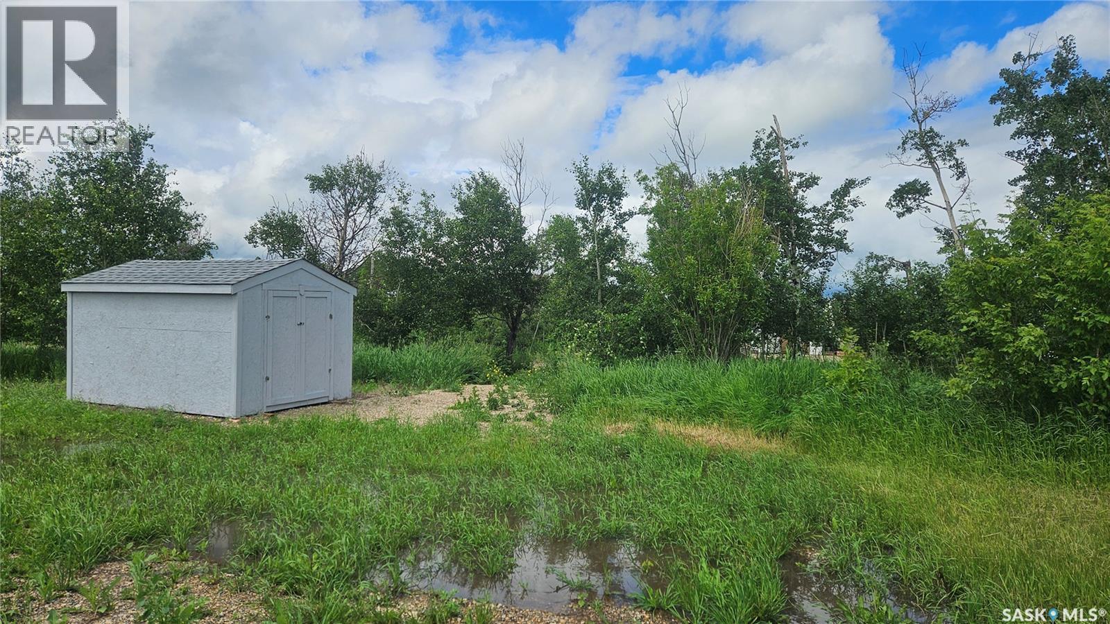 18 Deep Woods Rv Campground, Wakaw Lake, SK
