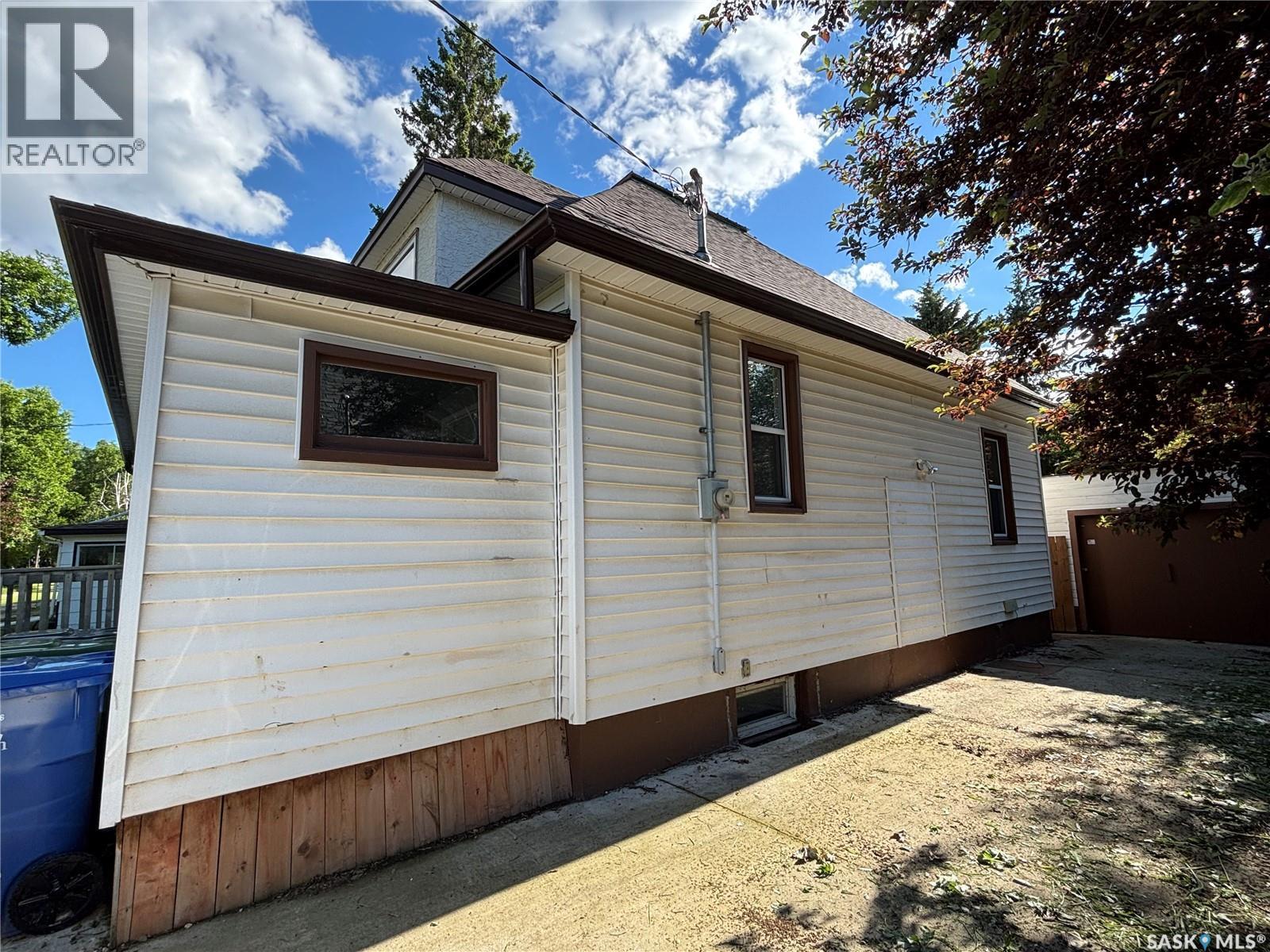 206 Second Avenue N, Yorkton, SK