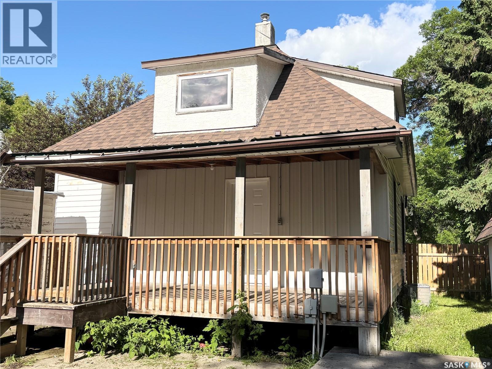 206 Second Avenue N, Yorkton, SK