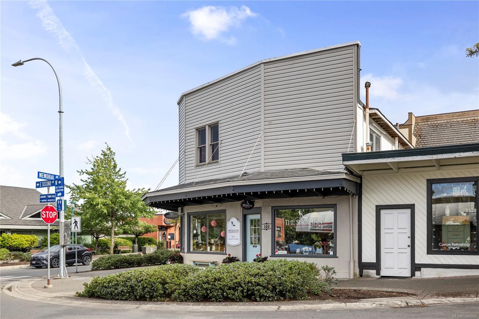102 Second Ave West, Qualicum Beach, BC