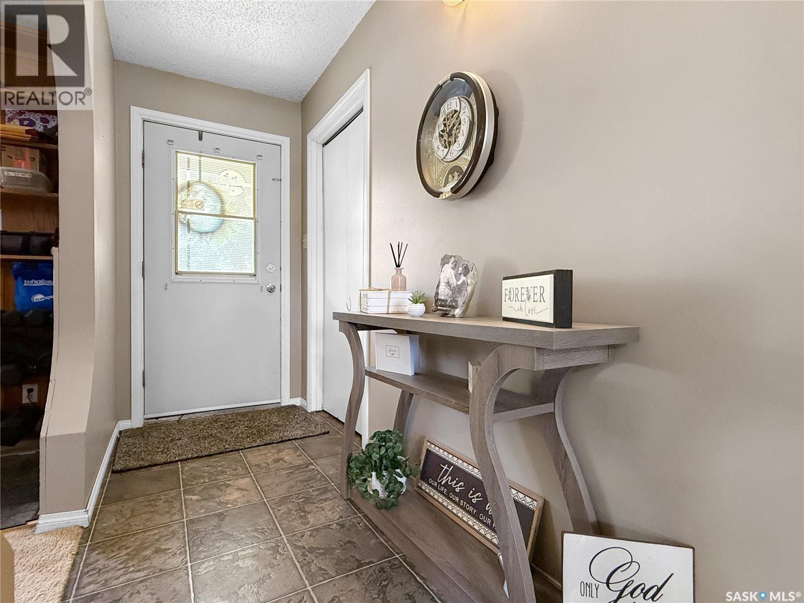 345 6Th Avenue Se, Swift Current, SK