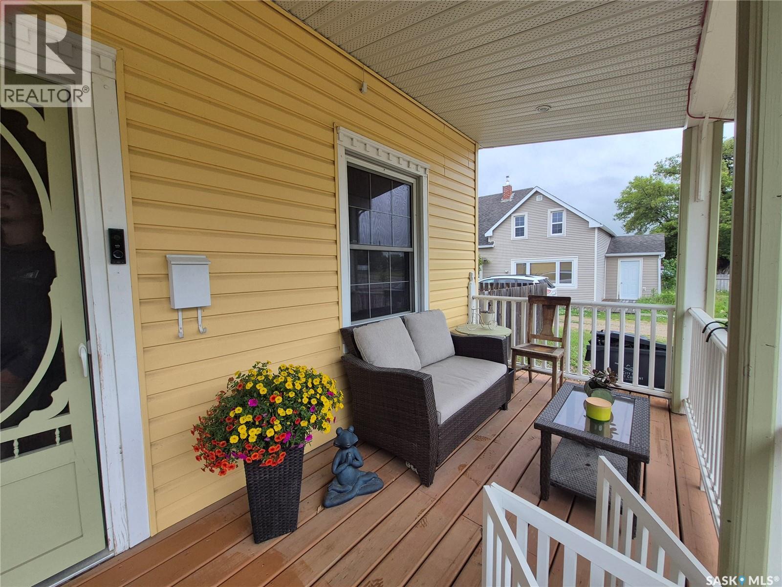 476 9Th Avenue Ne, Swift Current, SK
