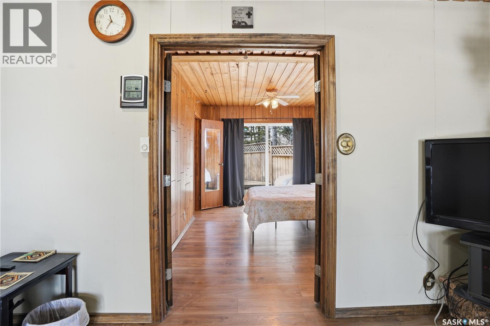 205 Bay Drive W, Christopher Lake, SK - Indoor Photo Showing Other Room