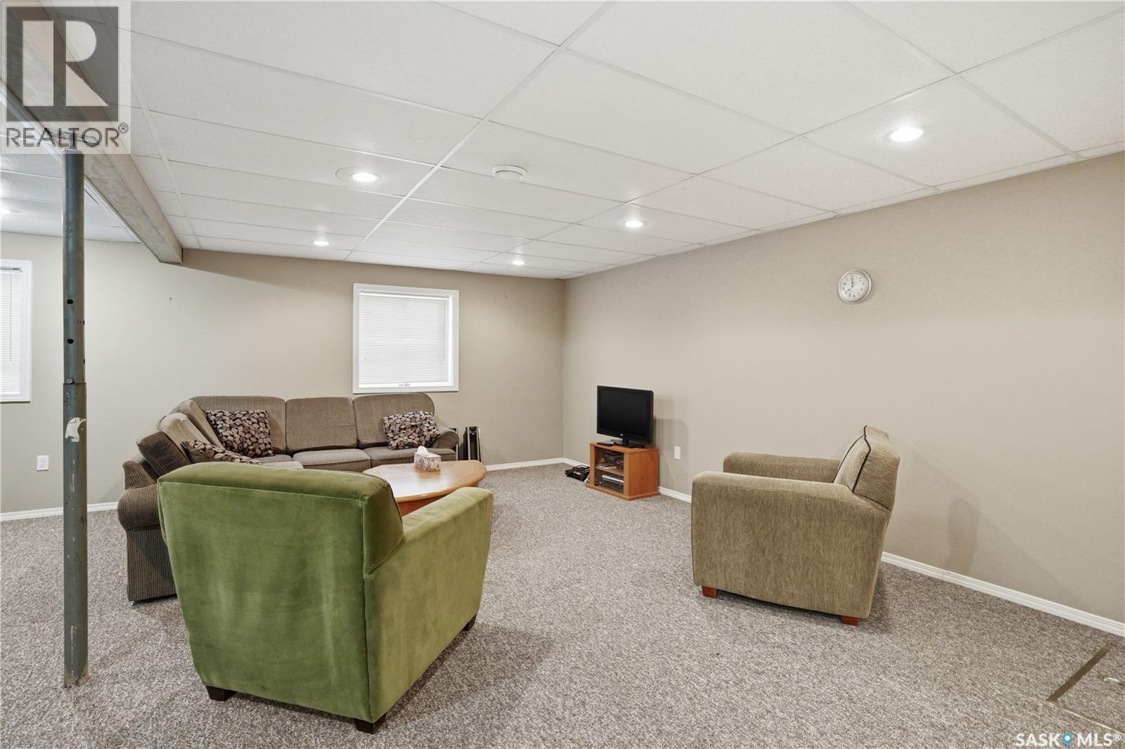 205 Bay Drive W, Christopher Lake, SK - Indoor Photo Showing Basement