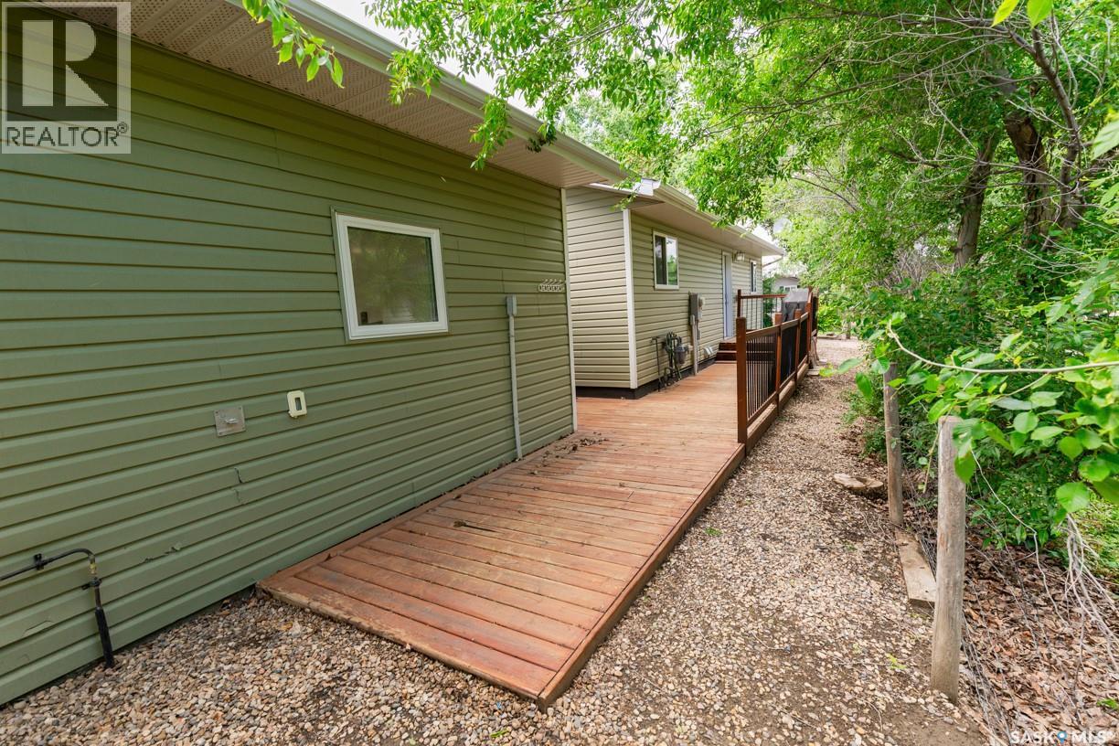 111 4Th Avenue, Coleville, SK - Outdoor With Exterior